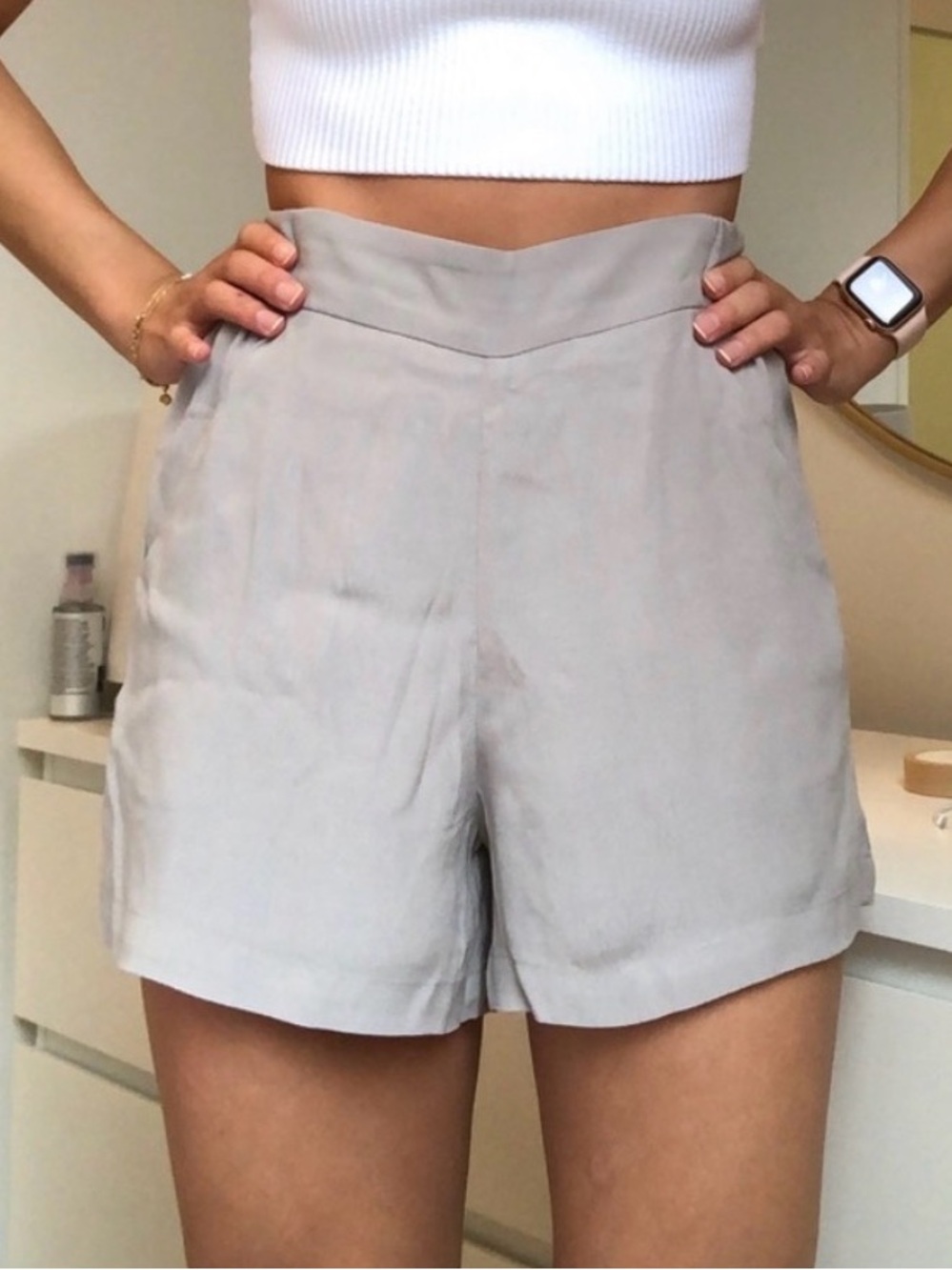Wilfred Georgette Soft Gray Shorts